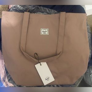 THE HERSCHEL SUPPLY CO. BRAND TOTE